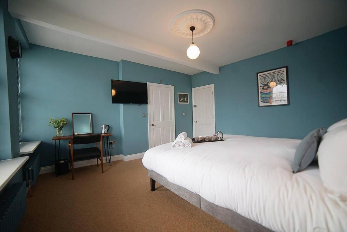 The Alma Taverns Boutique Suites - Room 1 - Hopewell Bristol Extérieur photo